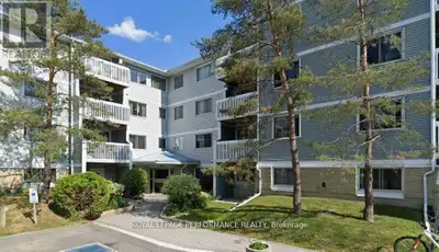 Welcome to this affordable and conveniently located 4th floor - 2bedroom, 1-bathroom condominium apa...