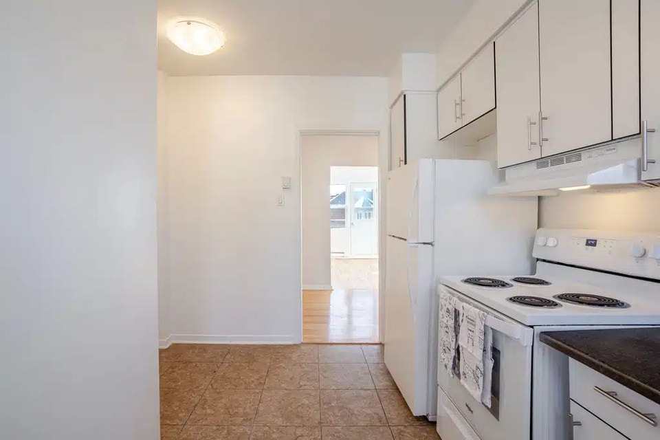 4 1/2,a louer, for rent, 265 riverside, Saint Lambert 4