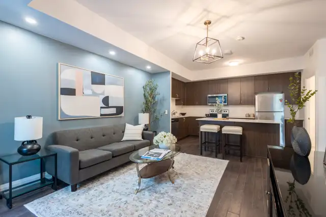 3+1Br 3Bath 1195 SF Condo Townhouse, Vaughn (N12159254) in Houses for Sale in Mississauga / Peel Region - Image 3