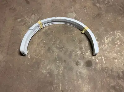 We currently have the following in stock; 2015 Fender Flares (set) (white) $125 Delivery and shippin...
