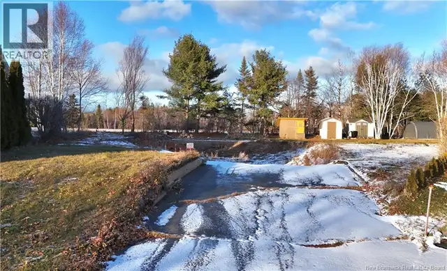 980 Westmount Court Bathurst, New Brunswick in Land for Sale in Bathurst - Image 6