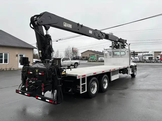 2016 Freightliner 114SD in Heavy Equipment in St-Georges-de-Beauce - Image 6