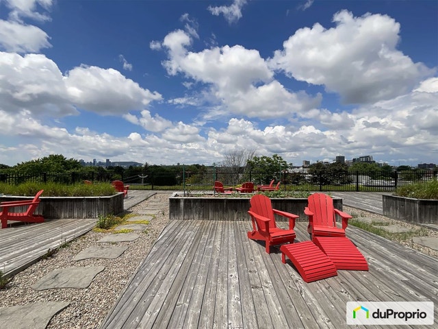 $449,900 - Condominium for sale in Longueuil (Vieux-Longueuil) — photo 3