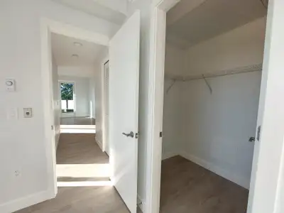 2 Bedroom Apartment for Rent - 494 Goldstream Avenue