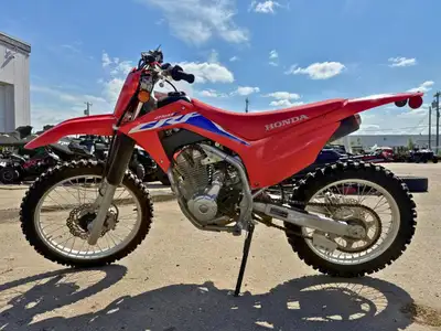 The 2024 Honda CRF250F is built to deliver trail-ready performance, reliability, and confidence for...