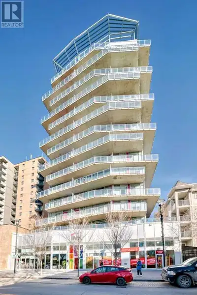 PRIME INVESTMENT OPPORTUNITY in Short-Term Rental Friendly INK by Battistella! *** Discover the perf...