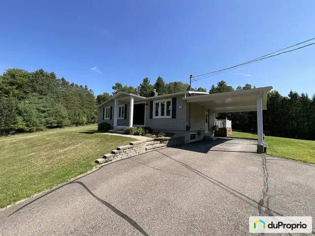 $549,000 - Bungalow for sale in Waterville in Houses for Sale in Sherbrooke - Image 2