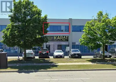 Position your business for success at 27 Roycrest Rd. in Vaughan's established commercial district....