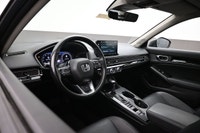 Sporty And Well Equipped Civic Touring Comes with Apple Car play/Android Auto Leather Interior, Navi... (image 4)