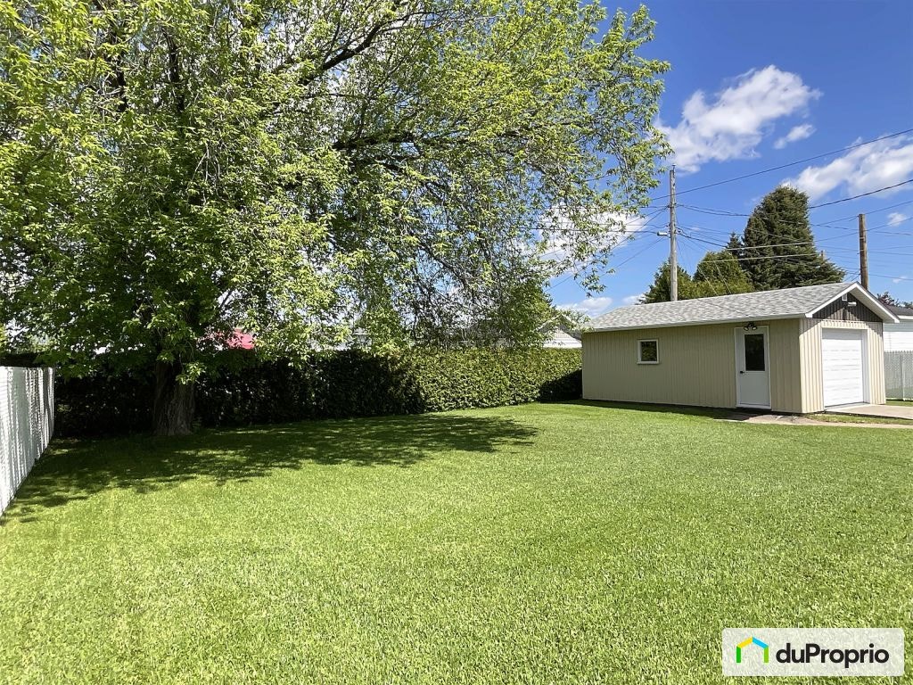 $315,000 - Bungalow for sale in St-Felicien — photo 2