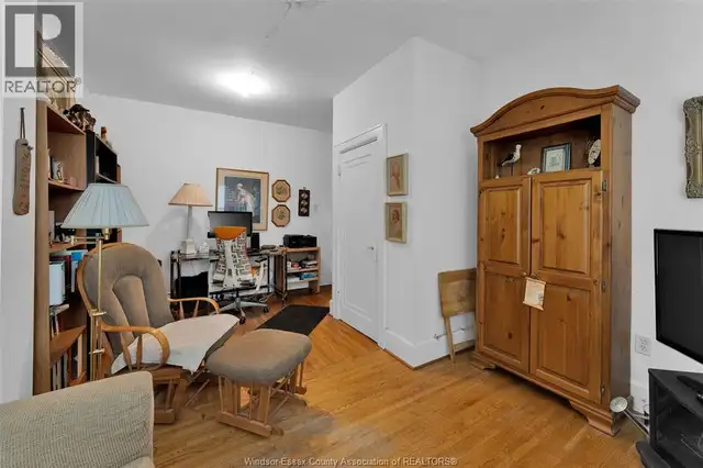 245-247 MCEWAN Windsor, Ontario in Houses for Sale in Windsor Region - Image 17
