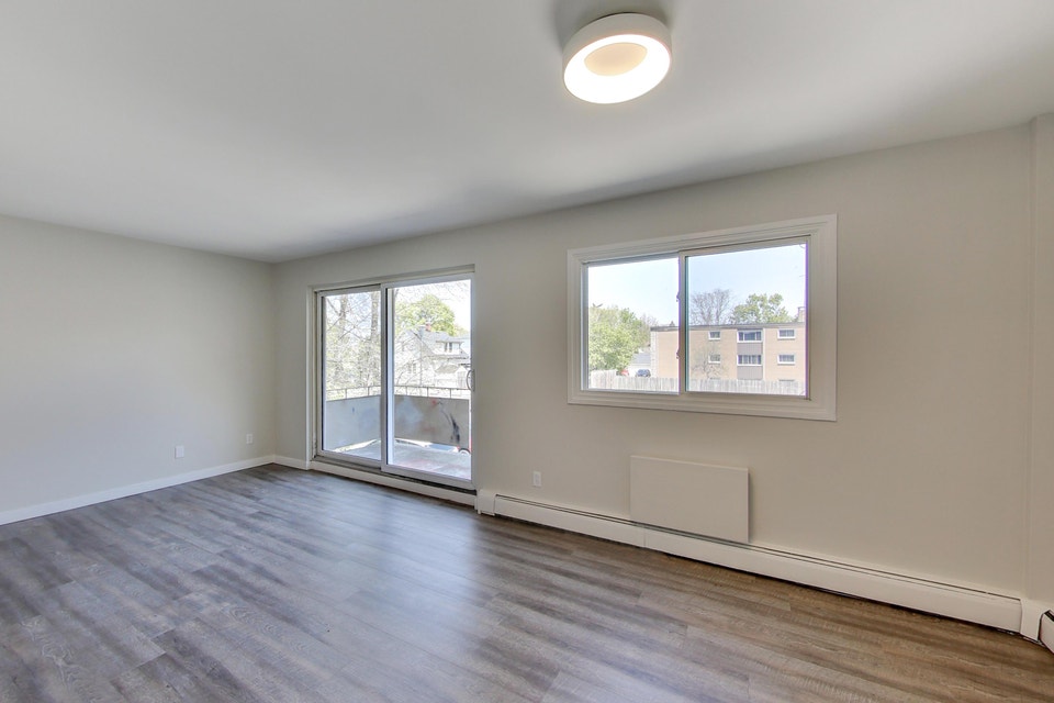 Recently Renovated 2 Bedroom 1 Bathroom Apartment! 2