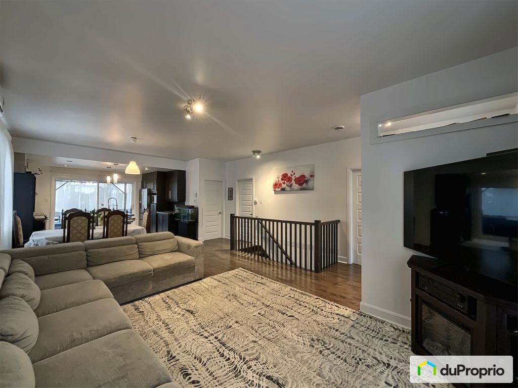 57e Avenue — photo 3