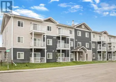 301, 10004 97A Street Grande Prairie, Alberta