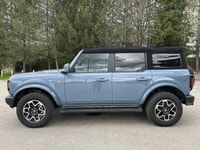 // ACCIDENT FREE!! // Meet the 2024 Ford Bronco Outer Banks 4x4, a used SUV built for drivers who wa... (image 9)