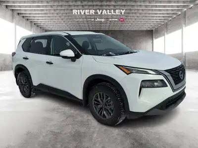 HEATED FRONT SEATS, HEATED STEERING WHEEL, ALLOY WHEELS, EXTERIOR PARKING CAMERA REAR, AUTOMATIC TEM...