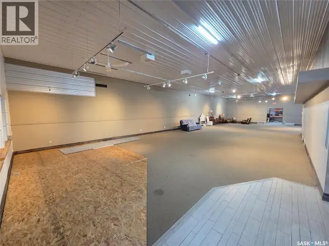 407 Railway AVENUE Wawota, Saskatchewan in Commercial & Office Space for Sale in Regina - Image 11