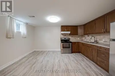 New 2-Bedroom Basement Apartment in Pickering Private Separate Entrance! Looking for AAA tenants! Re...