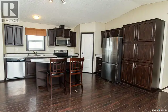 Short Acreage Big Quill Rm No. 308, Saskatchewan in Houses for Sale in Saskatoon - Image 4