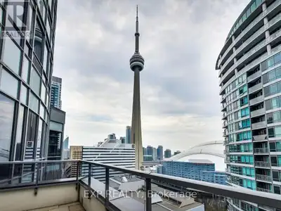 Stylish Downtown Escape in the Heart of the City - Discover urban sophistication in this spacious 2...