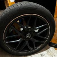 Mercedes-Benz G63 all-season tires