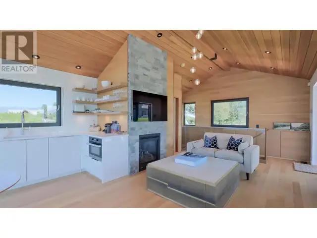 331 LOWER BENCH Road Penticton, British Columbia in Houses for Sale in Penticton - Image 13