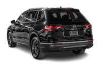 ... Engine: Moteur à 4 cylindres 2.0l L/100Km City: 10.6 L/100Km Hwy: 8.0 Safety Equipment Contrôle... (image 5)