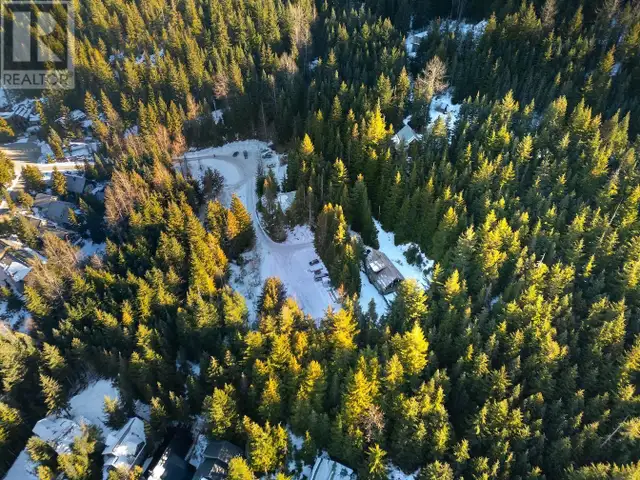 2501 GONDOLA WAY Whistler, British Columbia in Land for Sale in Whistler - Image 5