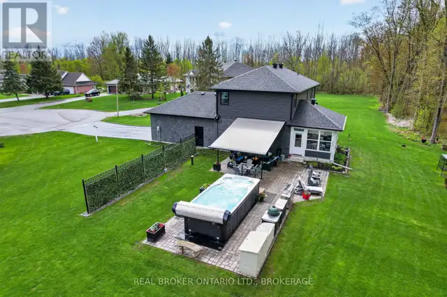 6625 SUTHERLAND AVENUE South Glengarry, Ontario in Houses for Sale in Cornwall - Image 4
