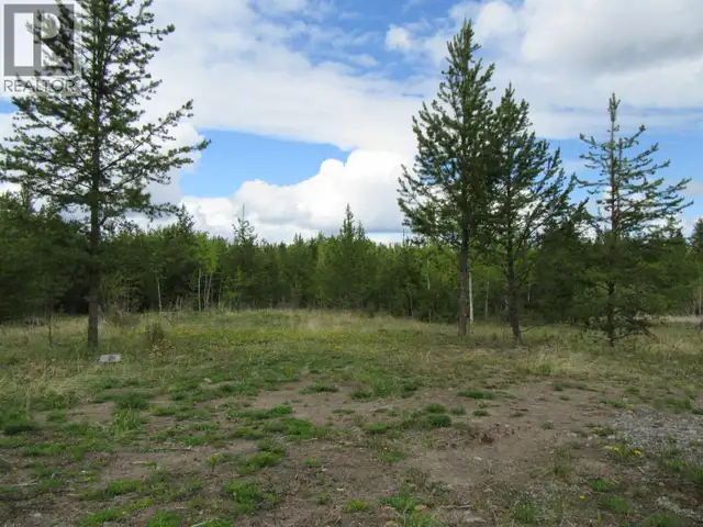 LOT B LONE BUTTE HORSE LAKE ROAD Lone Butte, British Columbia in Land for Sale in 100 Mile House - Image 9