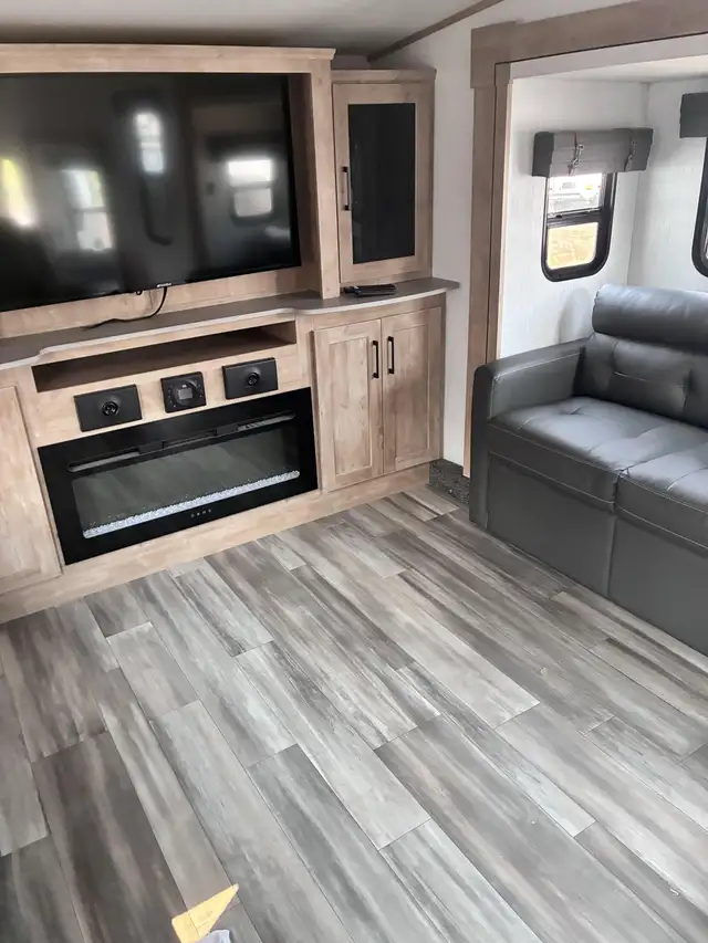 2023 Heartland MILESTONE 370 FLMB in Travel Trailers & Campers in St. Albert - Image 17