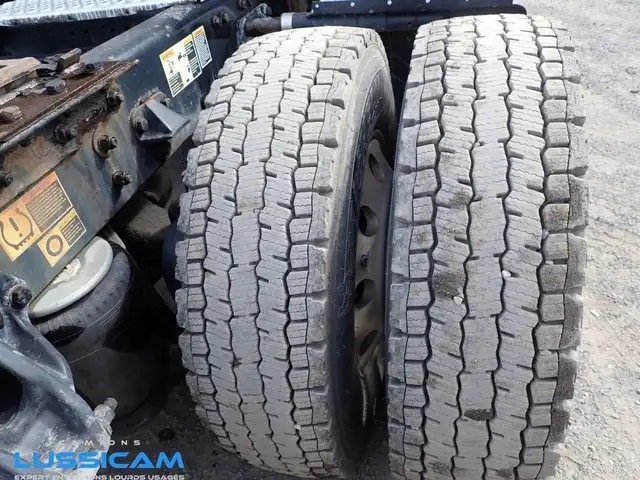 2020 Kenworth T680 in Heavy Equipment in Longueuil / South Shore - Image 46