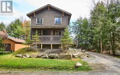 299 PINE RIDGE ROAD Huntsville (Brunel), Ontario
