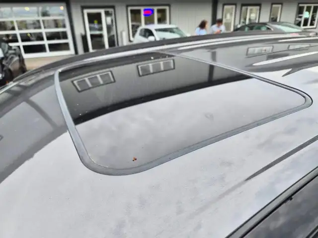 2021 Toyota RAV4 XLE CARFAX, AWD, CALL NOW, Sunroof in Cars & Trucks in Annapolis Valley - Image 10