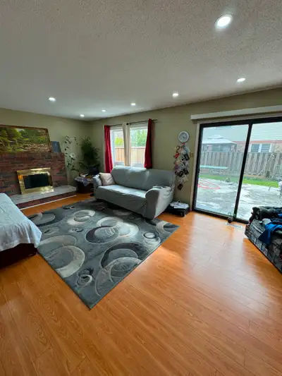 3 bed rooms for rent Brampton