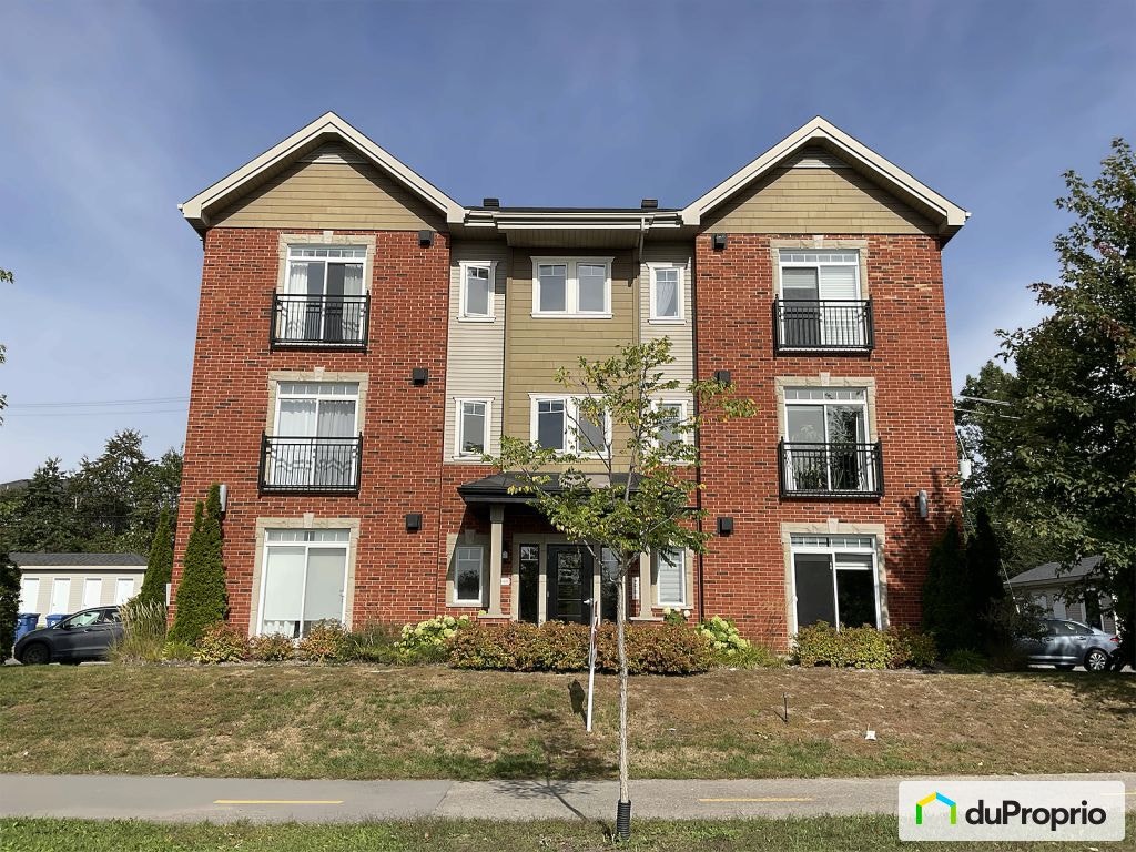$399,000 - Condominium for sale in St-Jérôme (Bellefeuille) — photo 1