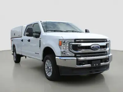 Discover the power and reliability of the 2022 Ford Super Duty F-250 SRW XL 4WD Crew Cab 6.75 Box, n...