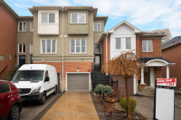 3+1 Bedroom Townhome! Prime Location in Richmond Hill!