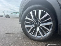 The advertised vehicle price is based on a promotional finance offer. Customers who purchase the veh... (image 8)