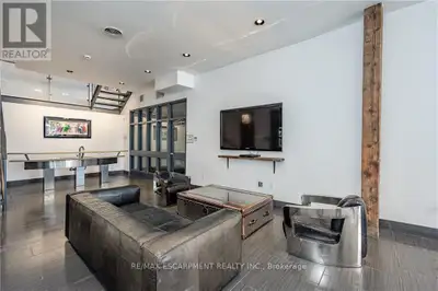 Discover a rare opportunity to lease studio and office space in one of Toronto's most iconic creativ...