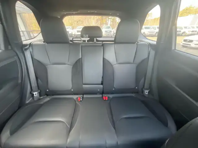 2025 Subaru Forester Premier LOW KM! HEATED AND COOLING SEATS... in Cars & Trucks in Annapolis Valley - Image 19