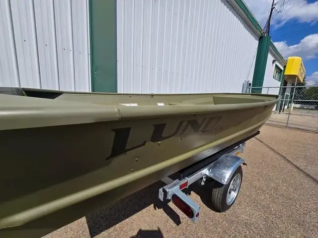 2026 Lund 1448MT Jon Boat in Powerboats & Motorboats in Edmonton - Image 4