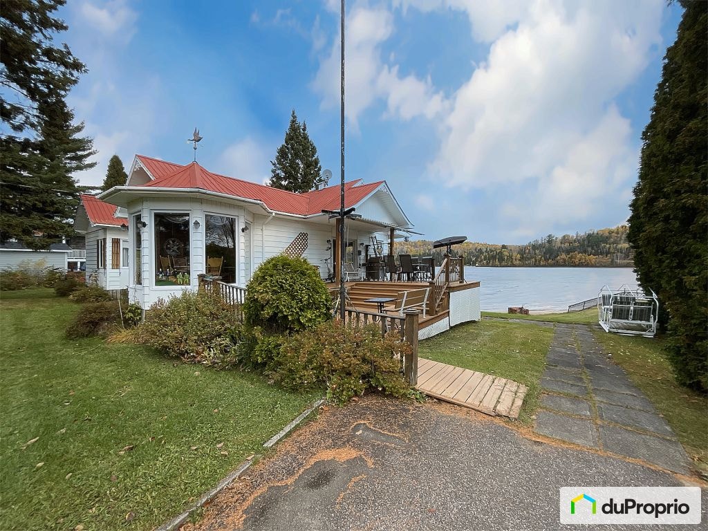 $525,000 - Bungalow for sale in St-Felix-D'Otis — photo 2
