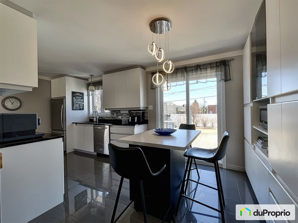 $380,000 - Bungalow for sale in Alma — photo 3