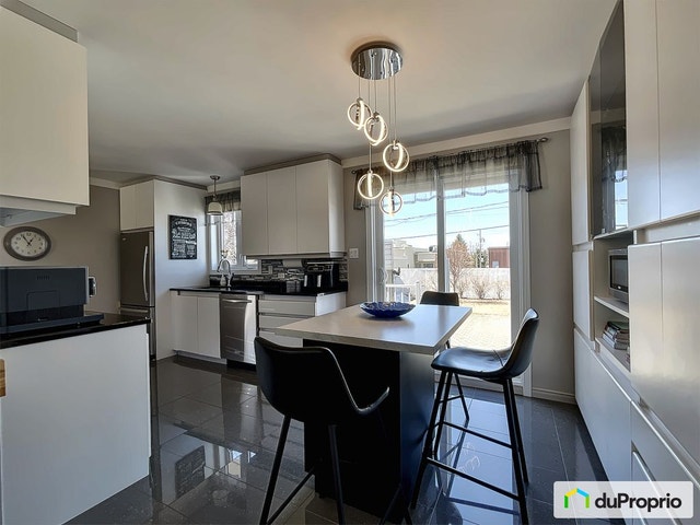 $380,000 - Bungalow for sale in Alma — photo 3