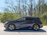All-Wheel Drive for superior traction - Panoramic Sunroof for an open-air feel - Adaptive Cruise Con... (image 5)