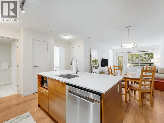 313 1677 LLOYD AVENUE North Vancouver, British Columbia in Houses for Sale in North Shore - Image 7