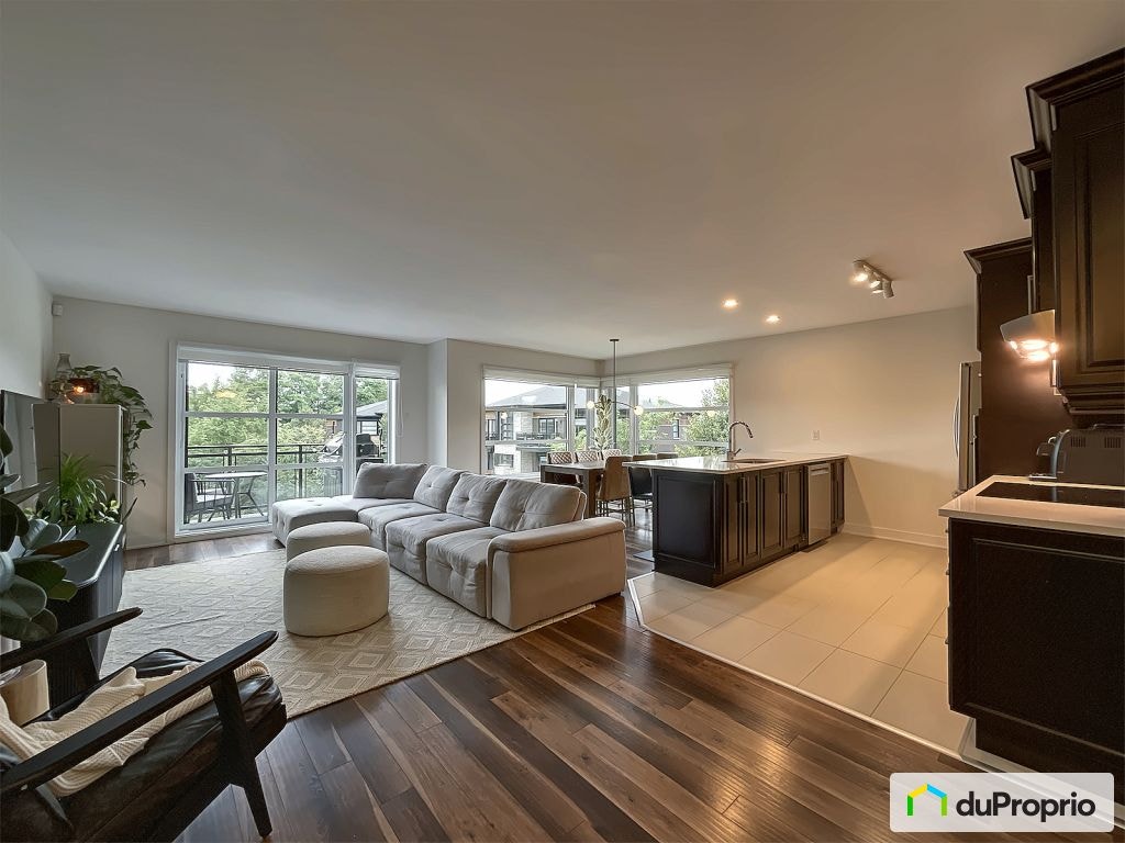 $449,999 - Condominium for sale in Longueuil (Vieux-Longueuil) — photo 3
