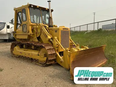 1973 CAT 977L Track Loader with Blade and Bucket WE SHIP DIRECT TO YOU, USA, and Worldwide!! Financi...