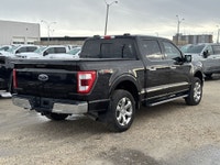 AMVIC Licensed Dealer * Heated/Ventilated Front Seats * Trailer Tow Package * Twin Panel Moonroof *7... (image 8)